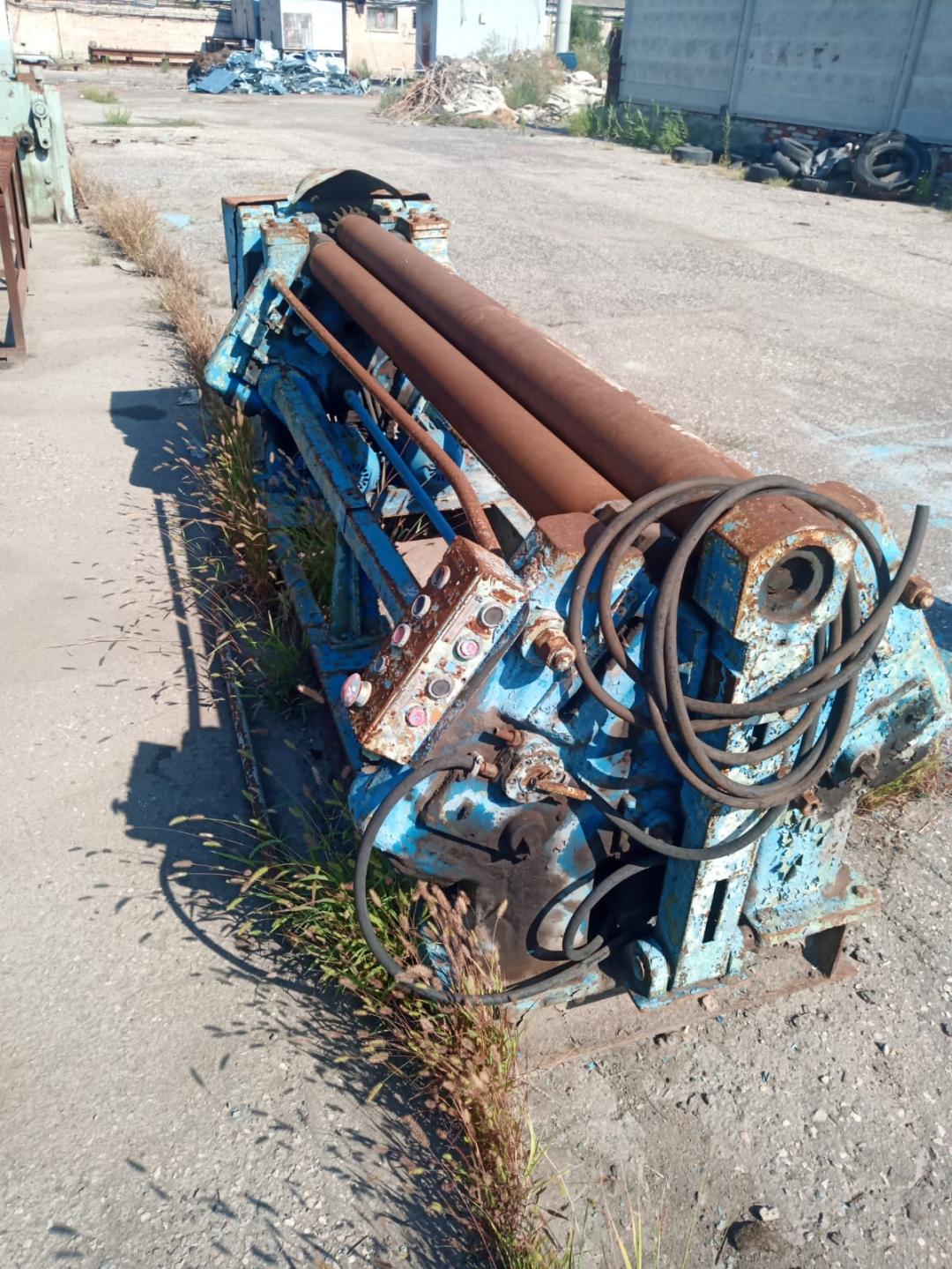 Вальцы трехвалковые ВМС 85А